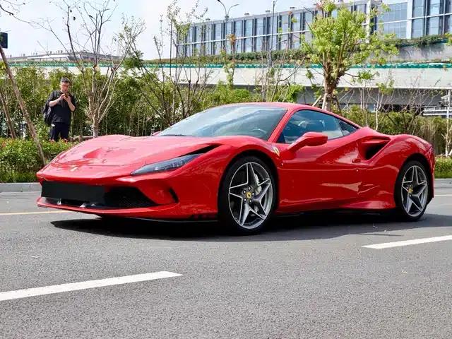 Ferrari F8 2019 Tributo 3.9T V8