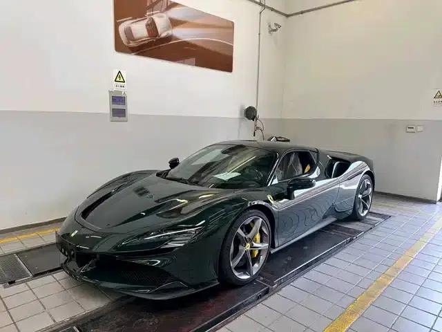 SF90 2020 3.9T V8 Stradale
