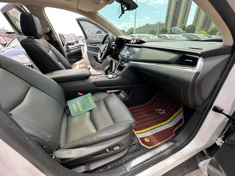 Cadillac XT5 2016 25T Technology Edition — миниатюра 8