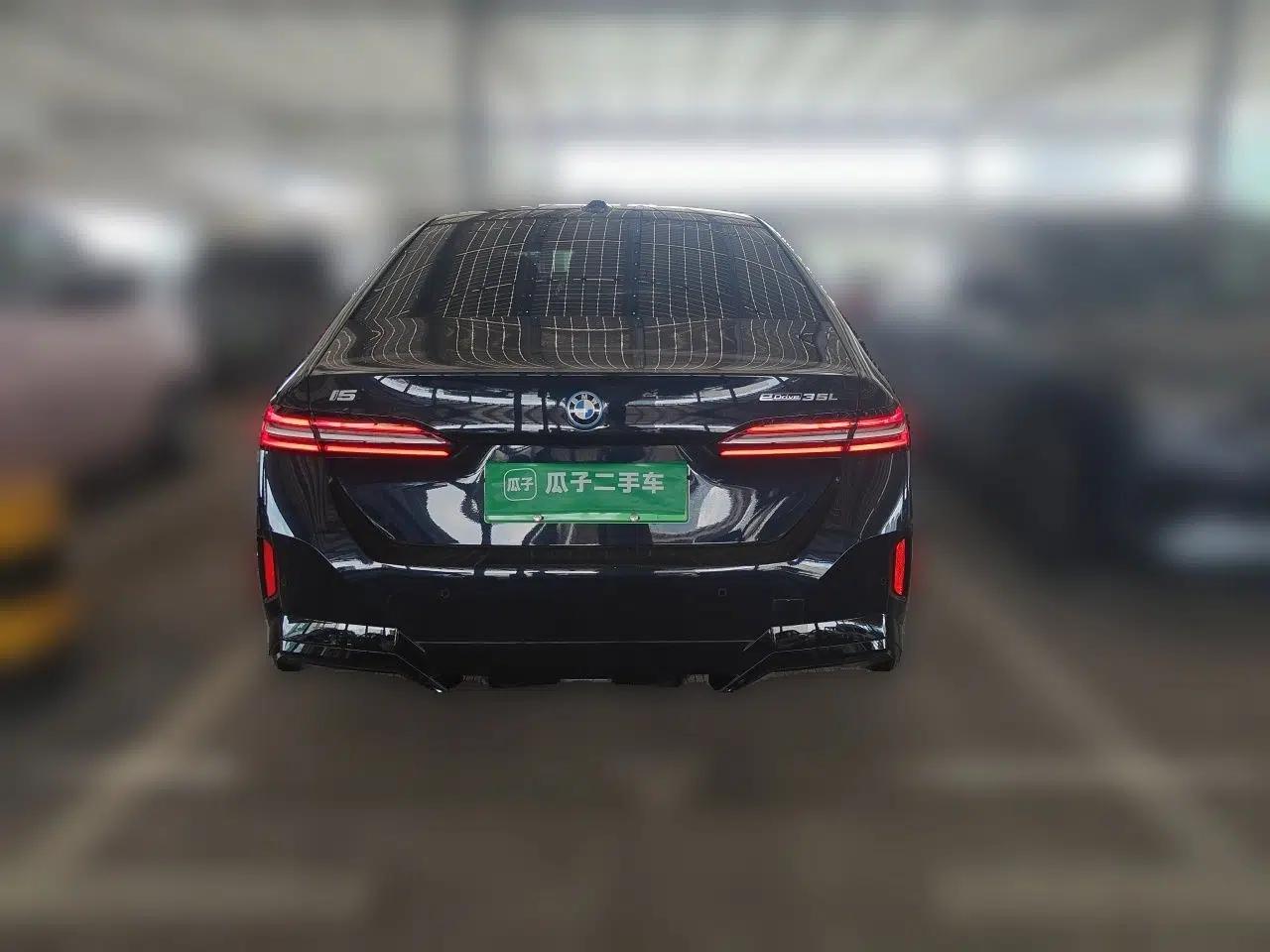 BMW i5 2026 Model, Facelifted eDrive 35L M Sport Package — миниатюра 5