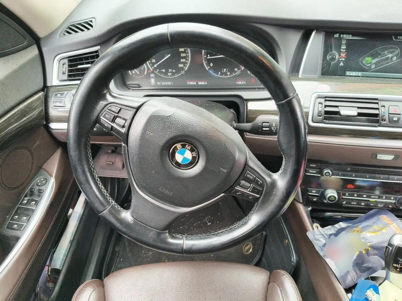 BMW 5 Series GT 2014 528i Luxury Edition — миниатюра 10