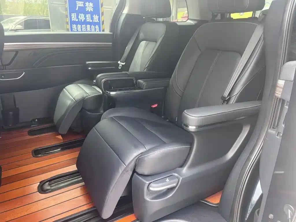 Trumpchi M8 2021 Leading Series 390T Supreme Edition — миниатюра 5