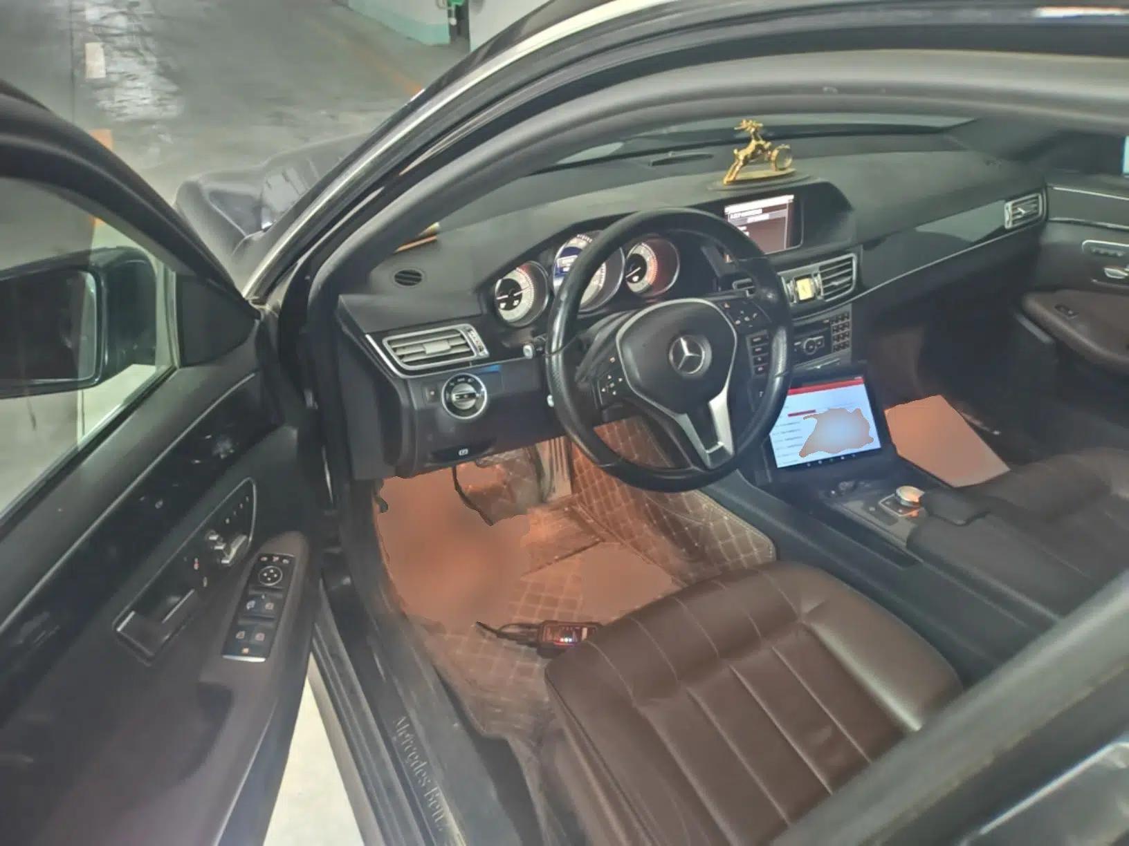 Mercedes-Benz E-Class 2015 E 260 L Sport Luxury Model — миниатюра 18
