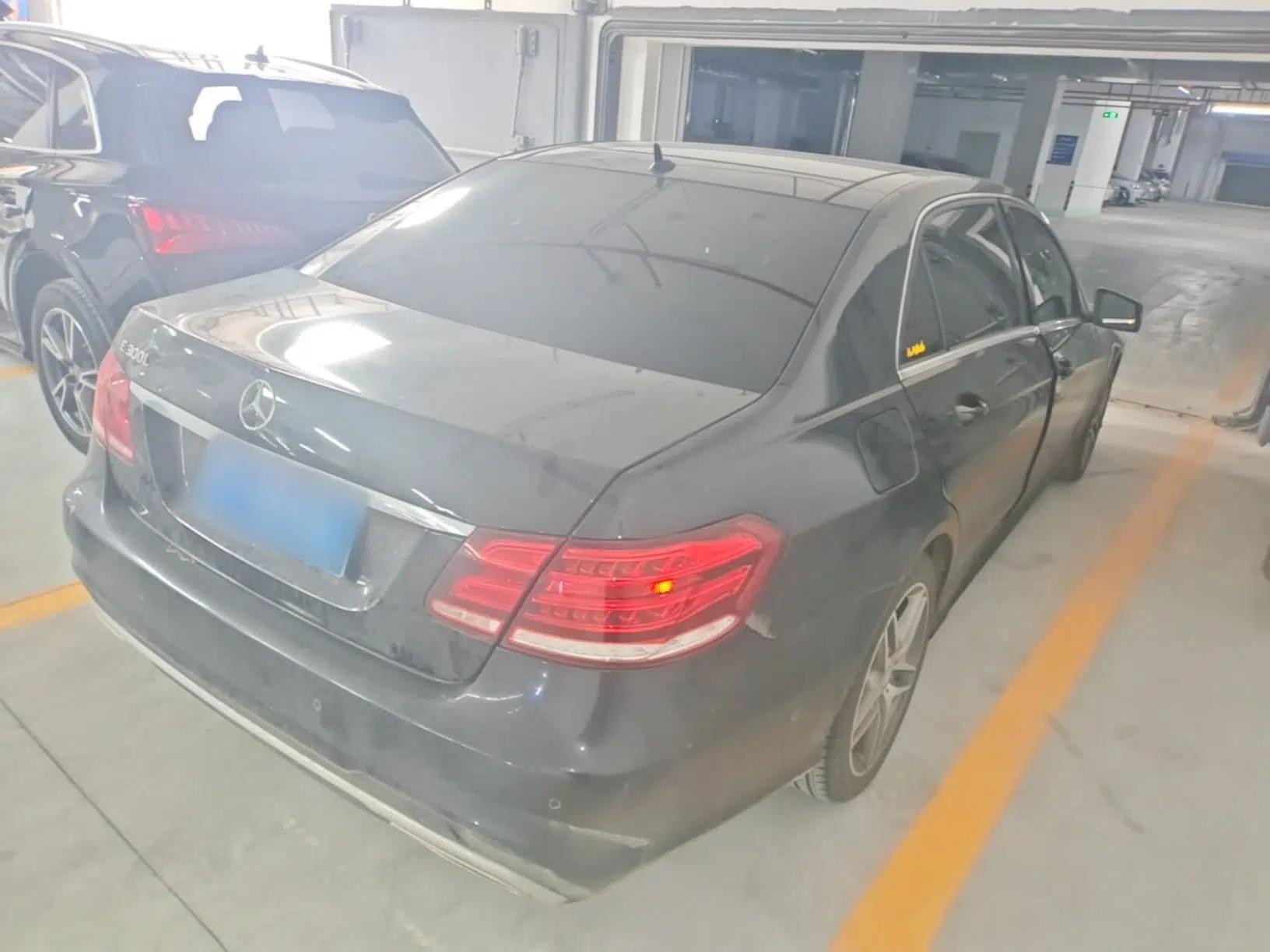 Mercedes-Benz E-Class 2015 E 260 L Sport Luxury Model — миниатюра 6