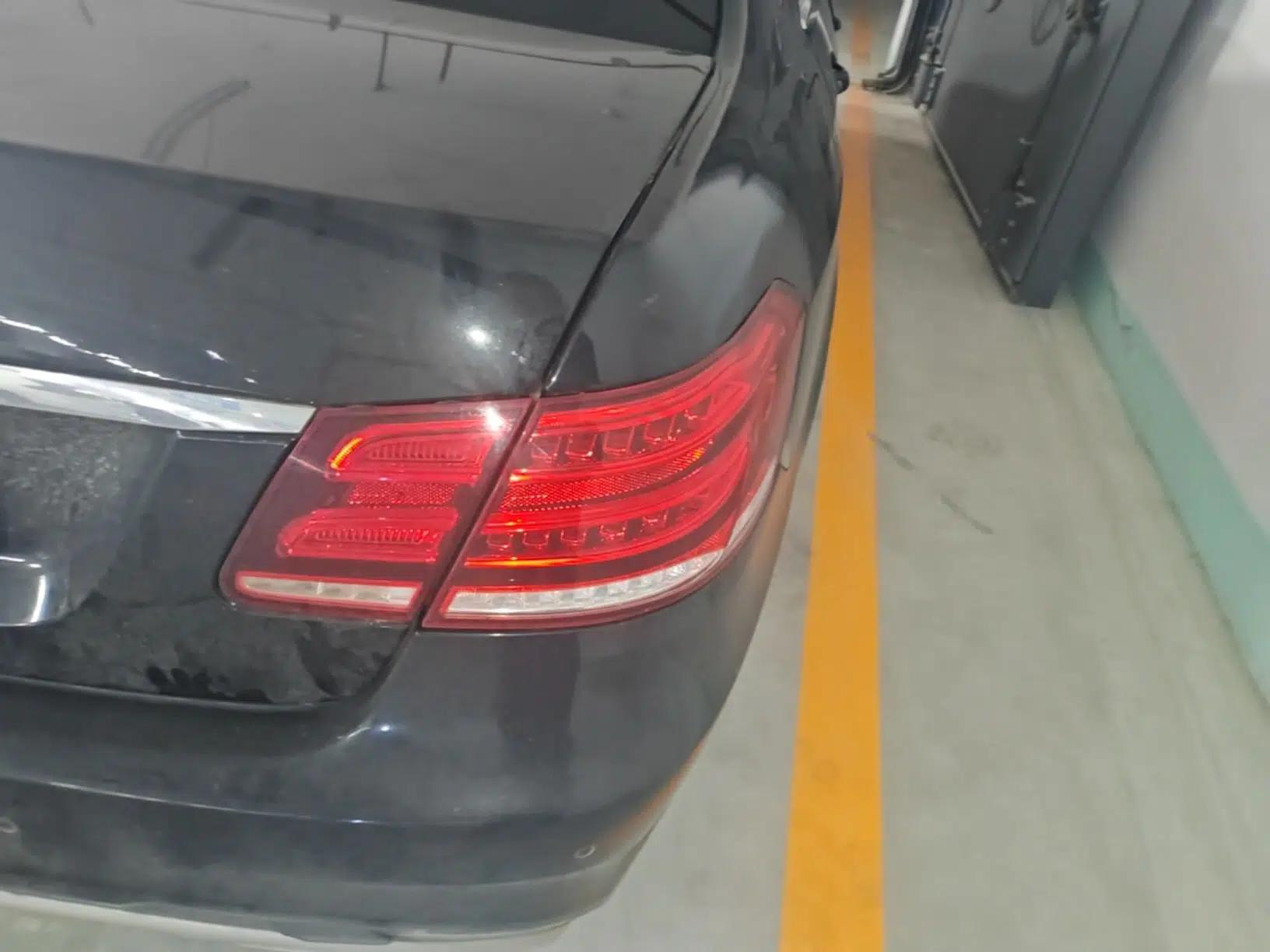 Mercedes-Benz E-Class 2015 E 260 L Sport Luxury Model — миниатюра 9