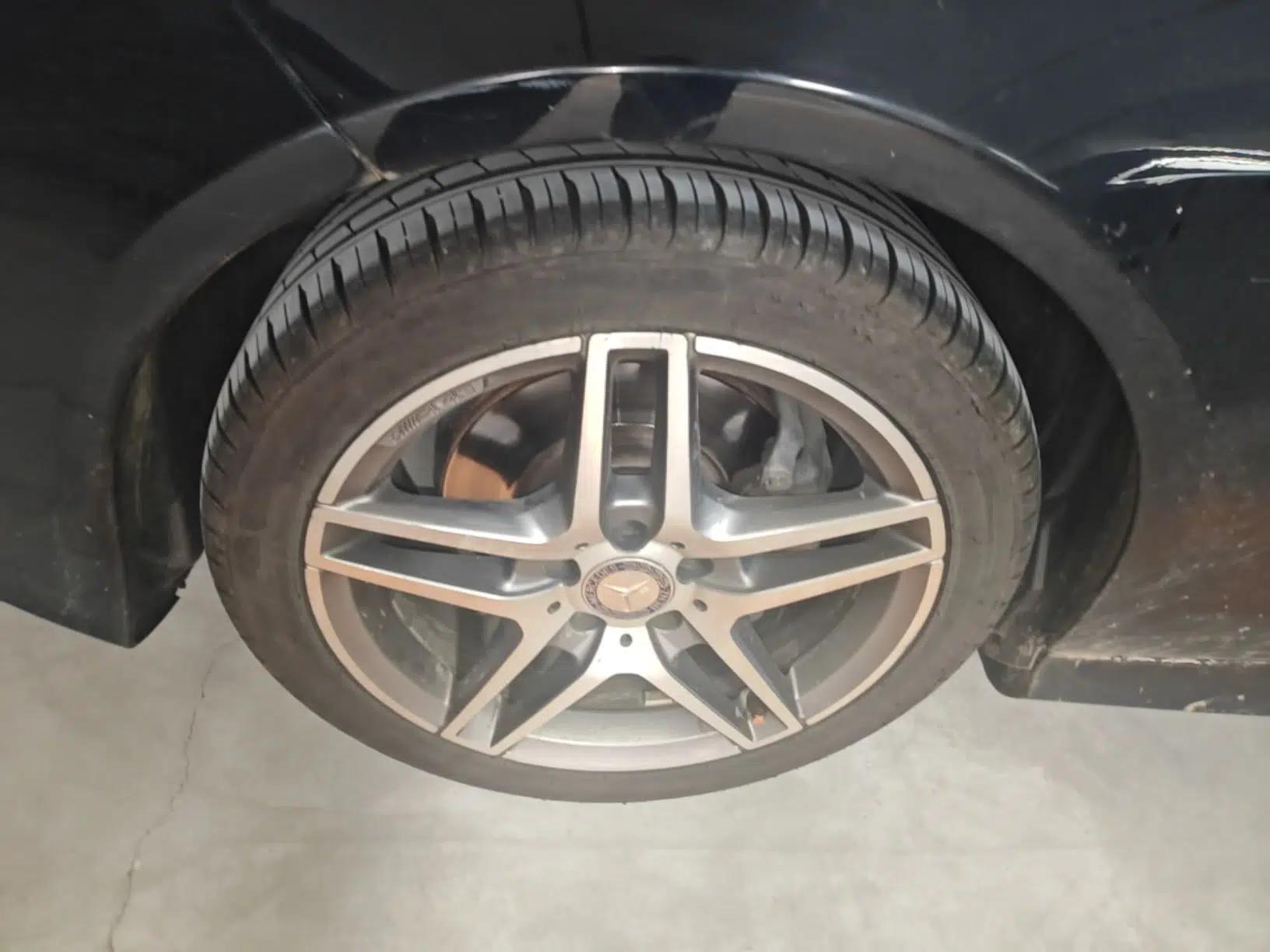 Mercedes-Benz E-Class 2015 E 260 L Sport Luxury Model — миниатюра 10