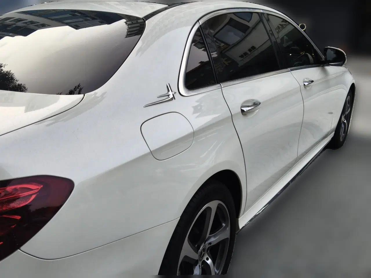 Mercedes-Benz E-Class 2018 E 300 L Sporty and Stylish Model — миниатюра 6