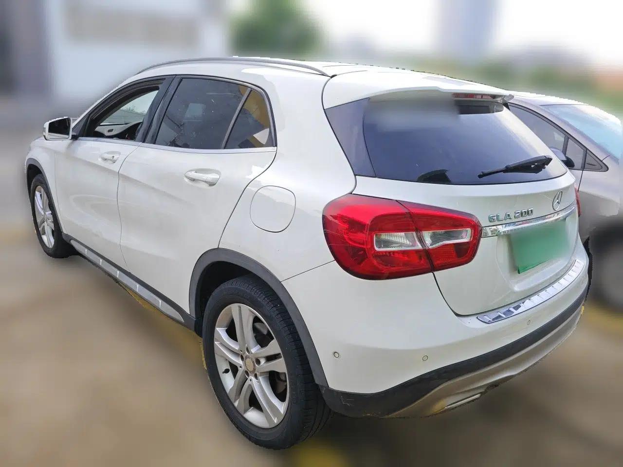 Mercedes-Benz GLA 2016 GLA 200 Sport Edition — миниатюра 4