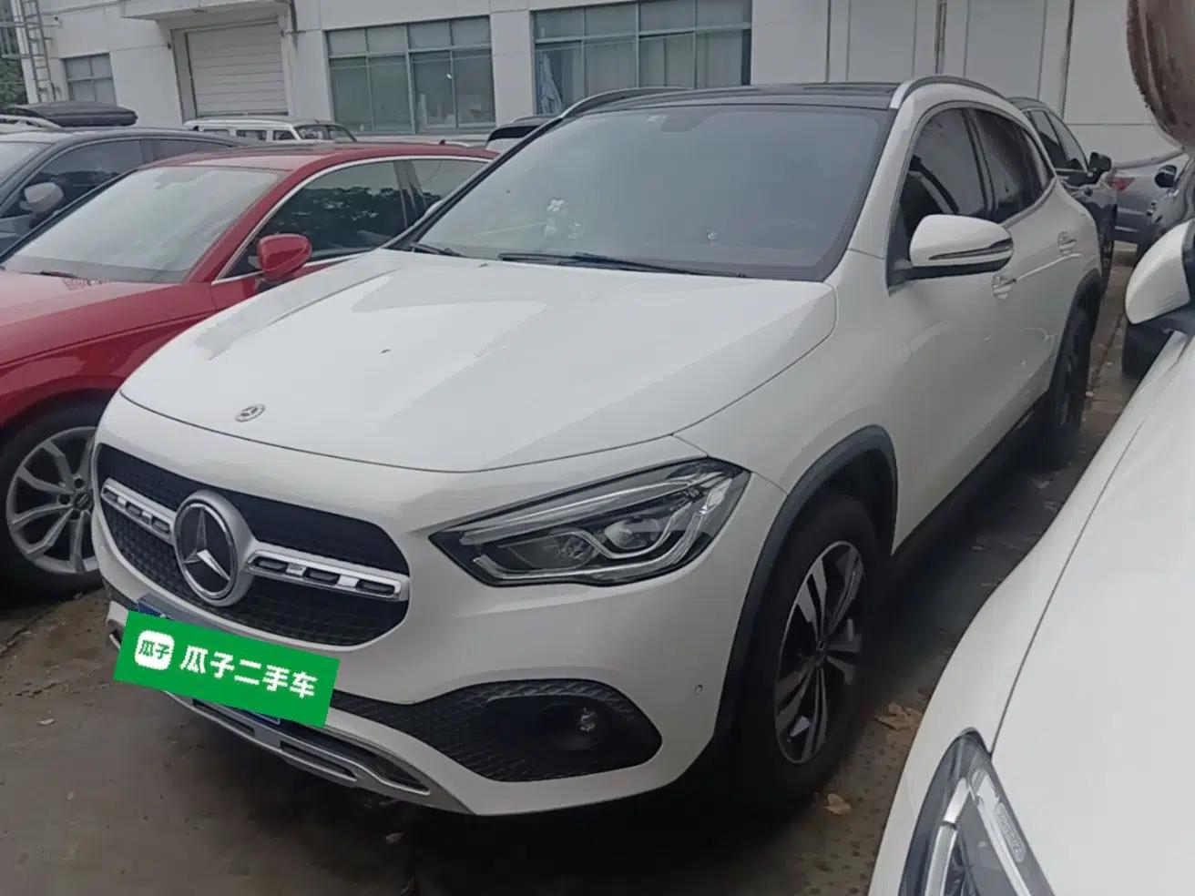 Mercedes-Benz GLA 2020 GLA 200 — миниатюра 1