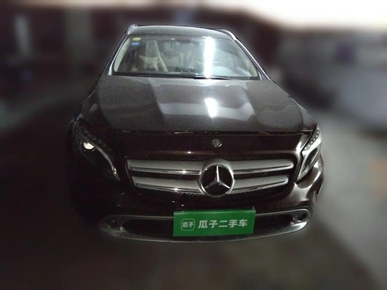 Mercedes-Benz GLA 2015 GLA 220 4MATIC Fashion Model — миниатюра 2