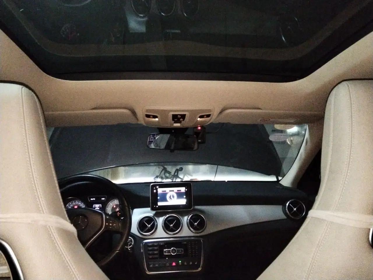 Mercedes-Benz GLA 2015 GLA 220 4MATIC Fashion Model — миниатюра 18