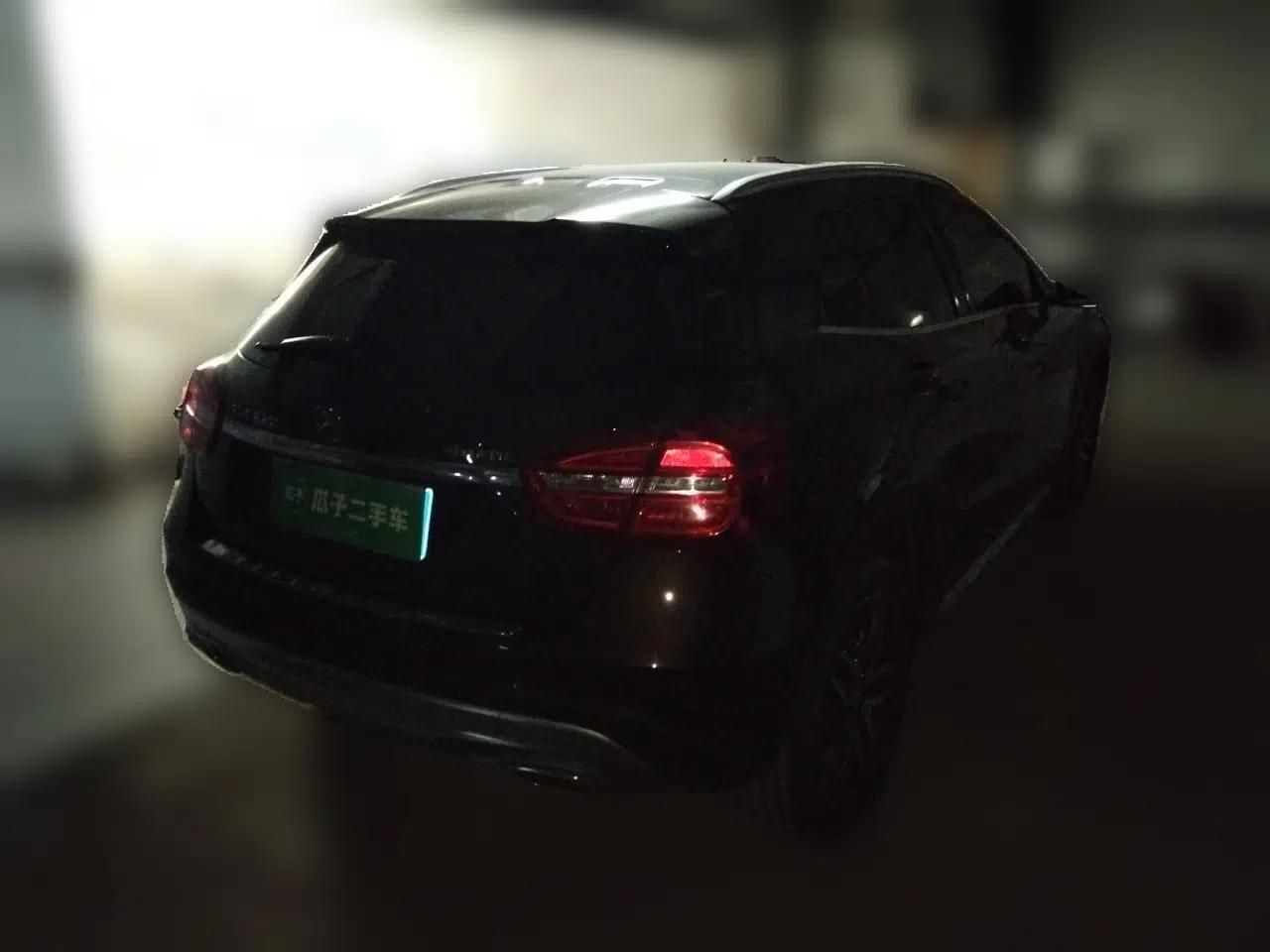 Mercedes-Benz GLA 2015 GLA 220 4MATIC Fashion Model — миниатюра 6