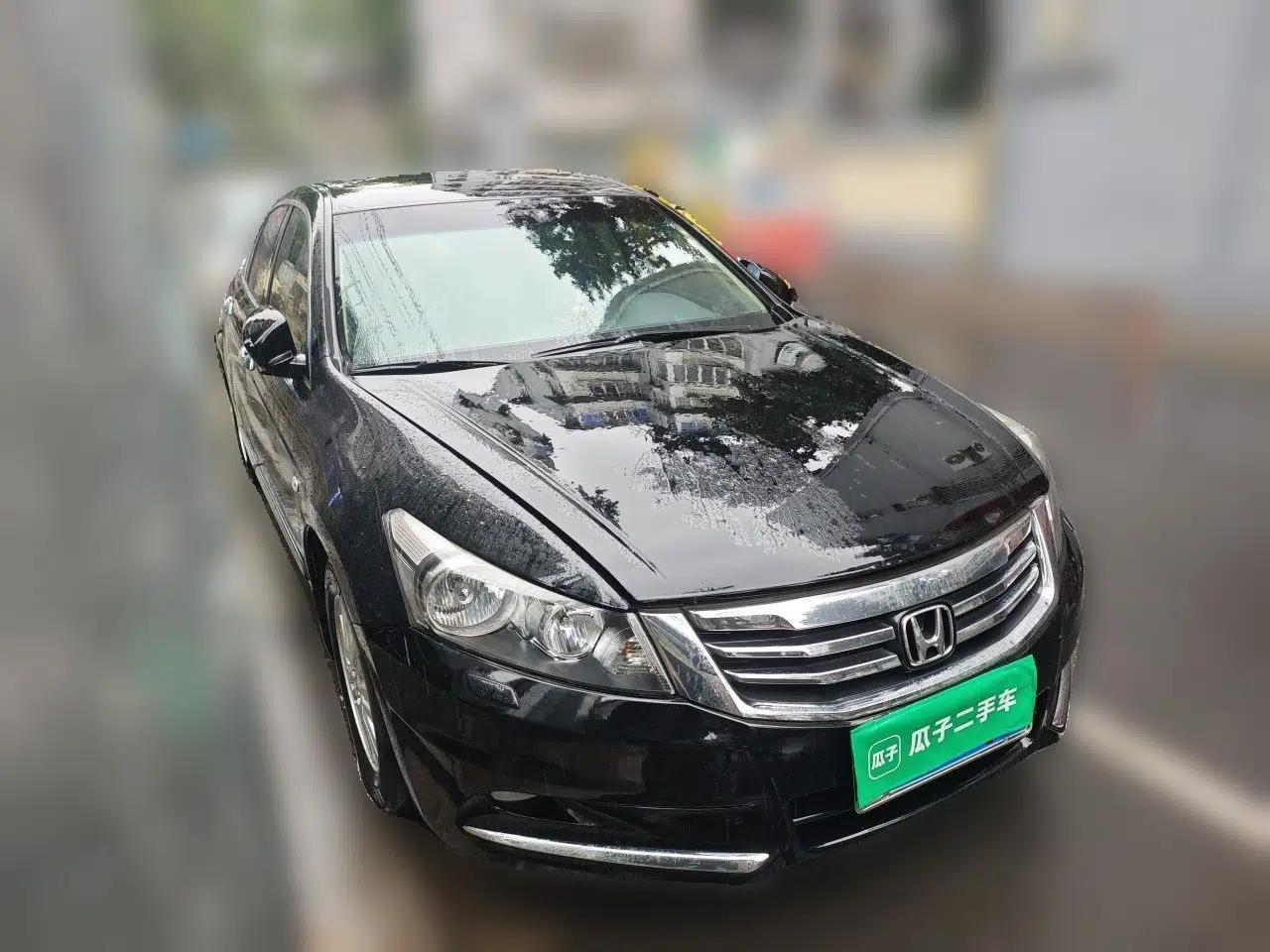 Honda Accord 2013 2.0L SE — миниатюра 3