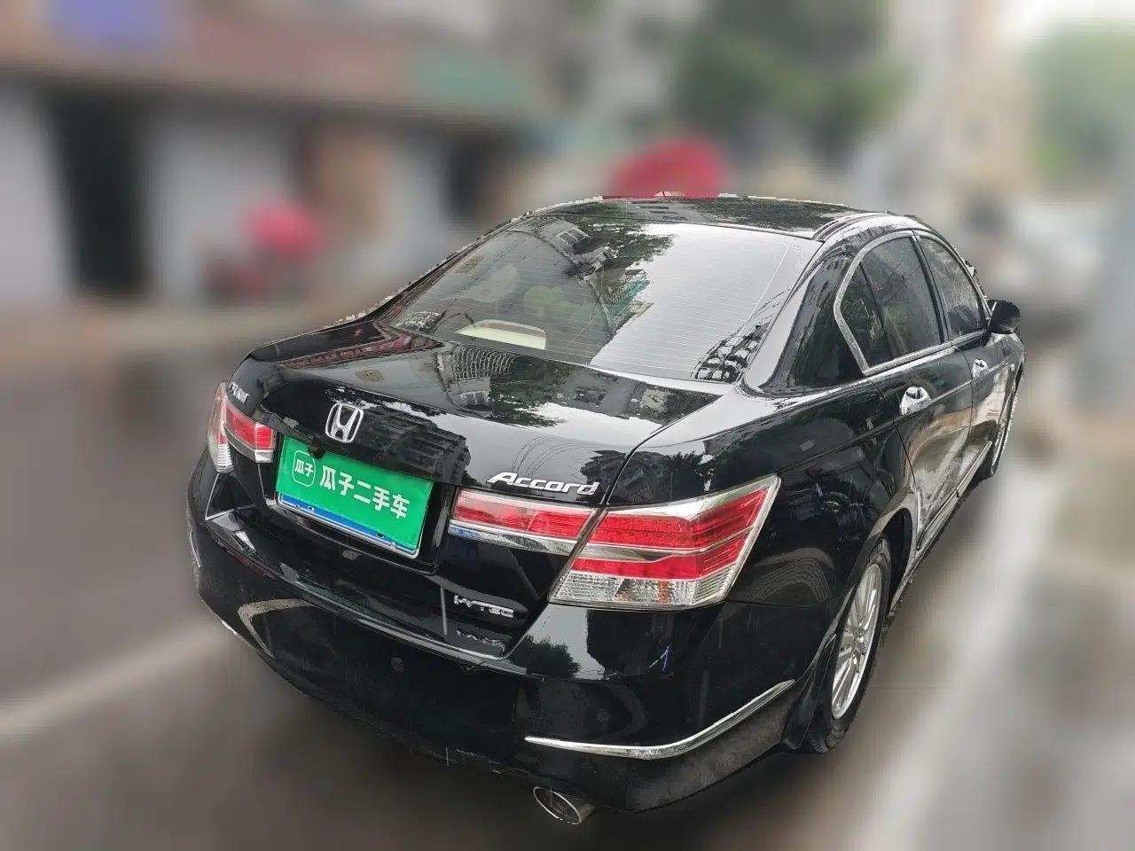 Honda Accord 2013 2.0L SE — миниатюра 6