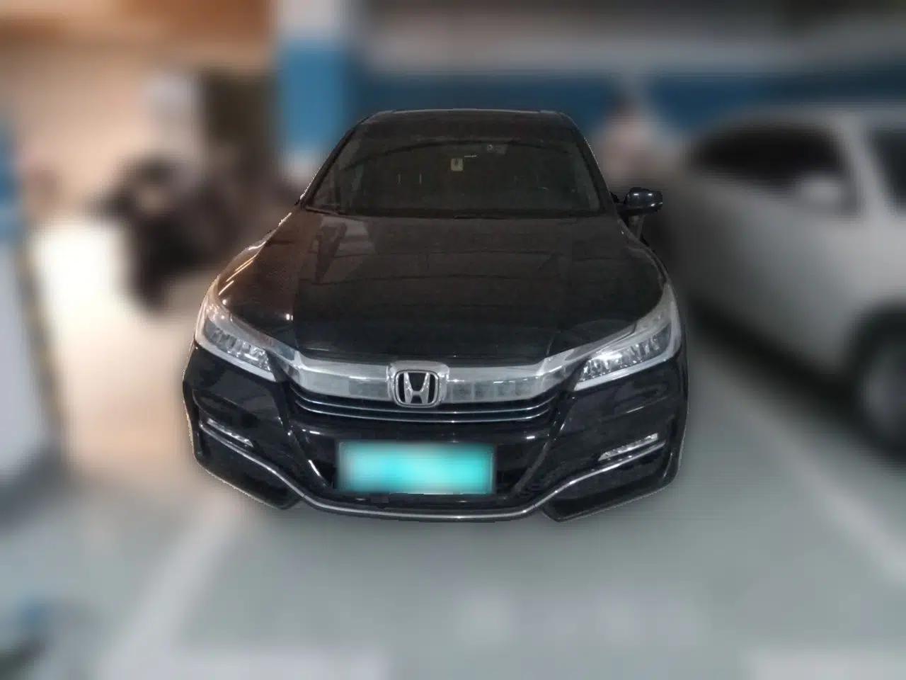 Honda Accord 2016 Hybrid 2.0L Sharp Edition — миниатюра 2