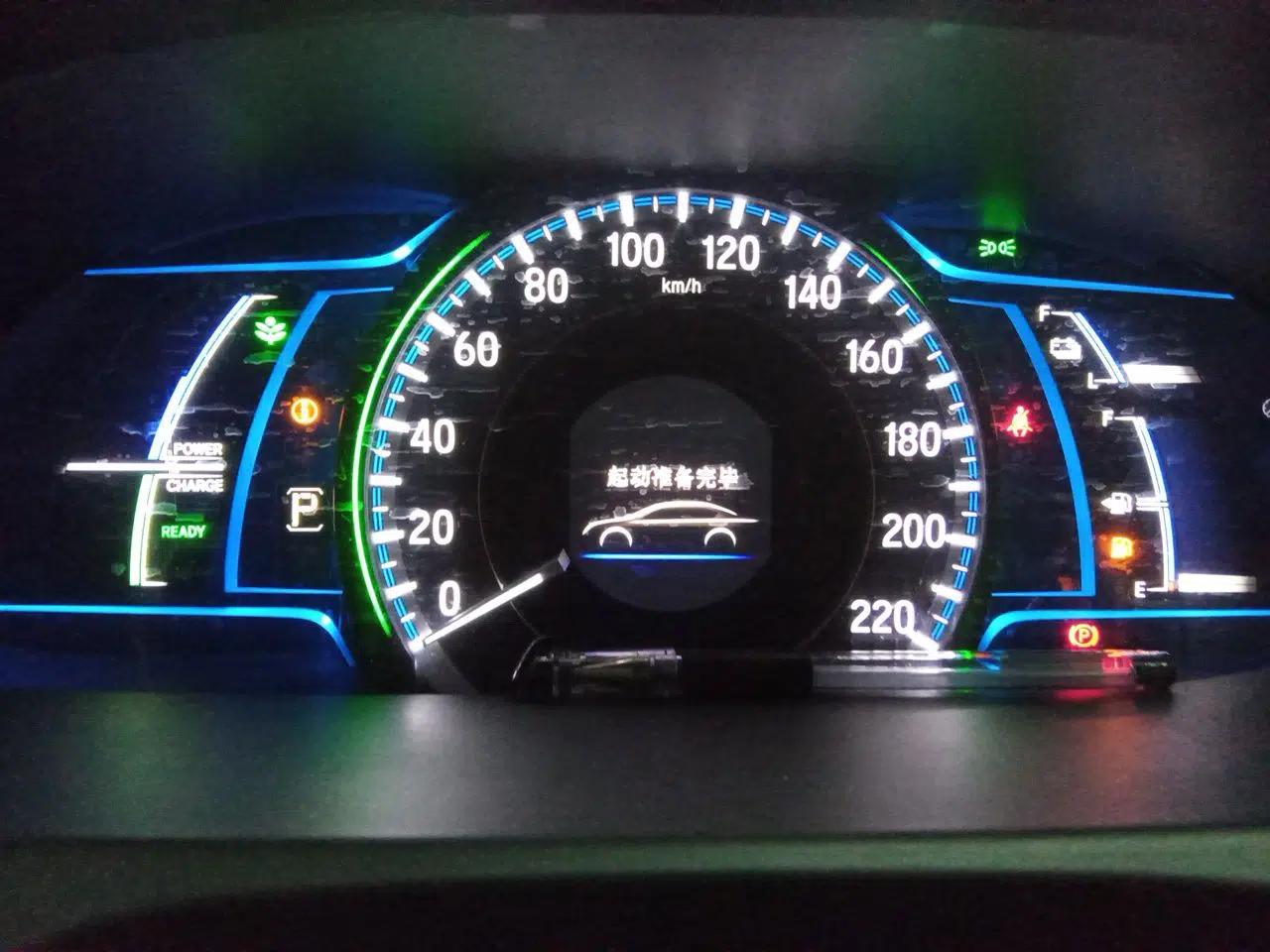 Honda Accord 2016 Hybrid 2.0L Sharp Edition — миниатюра 11