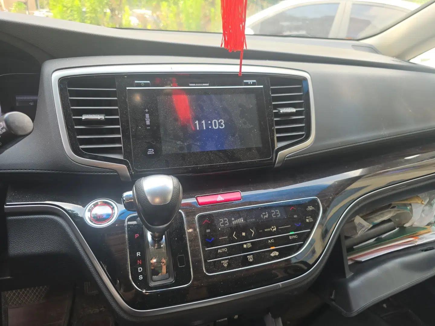Honda Odyssey 2018 2.4L Smart Edition — миниатюра 13