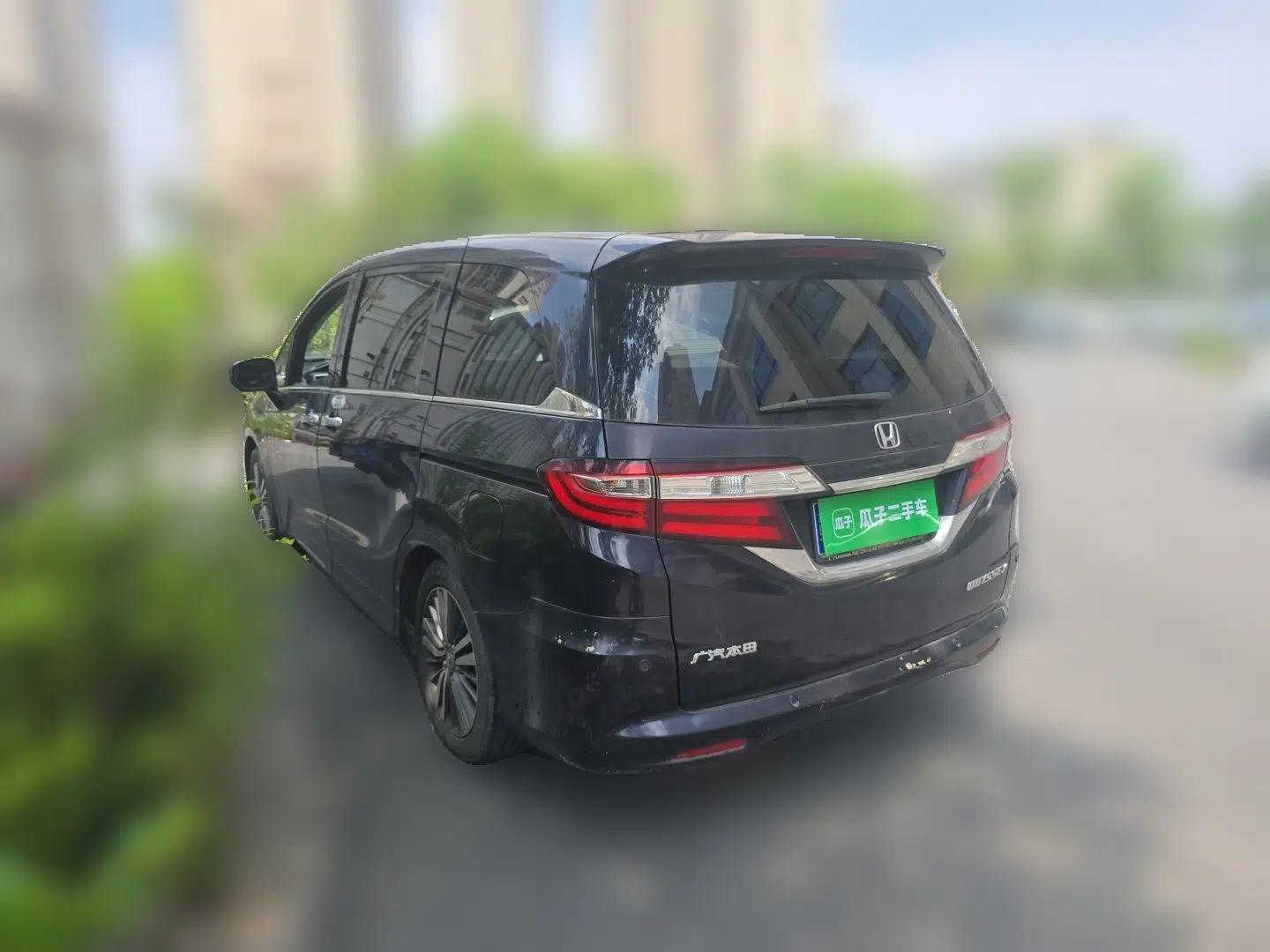 Honda Odyssey 2018 2.4L Smart Edition — миниатюра 4