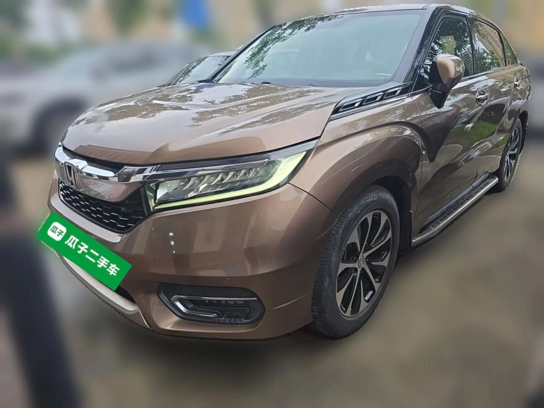 Honda Avancier 2017 240TURBO Two-Wheel Drive Premium Edition — миниатюра 1