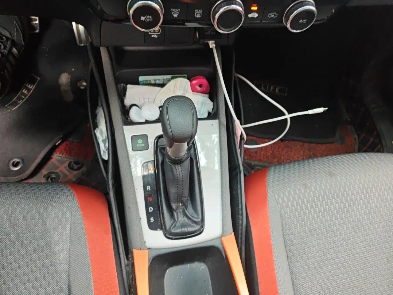 Honda LIFE 2021 1.5L CVT SPORT Heartbeat Edition — миниатюра 14