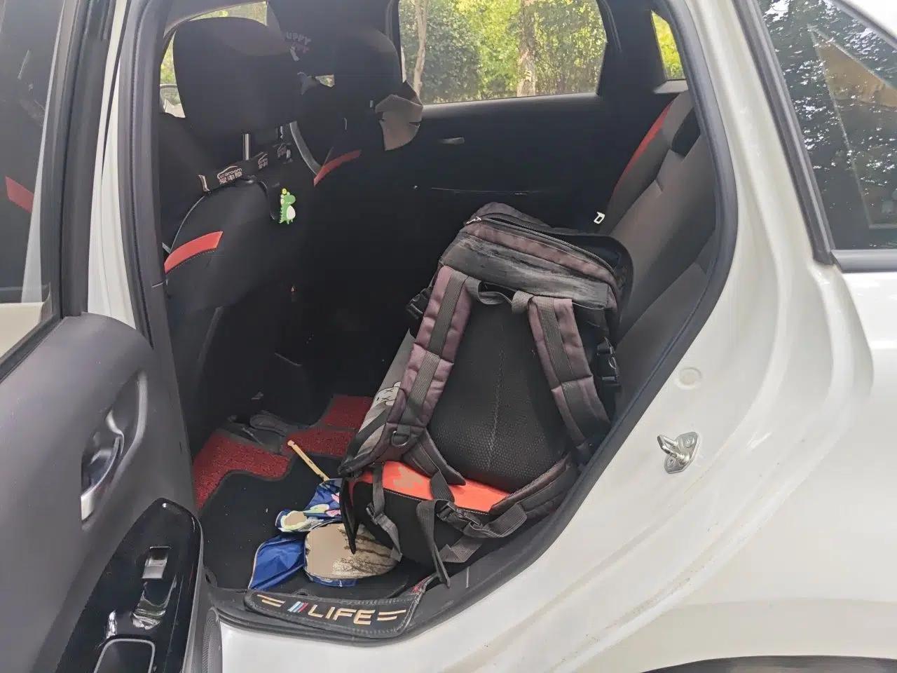 Honda LIFE 2021 1.5L CVT SPORT Heartbeat Edition — миниатюра 17