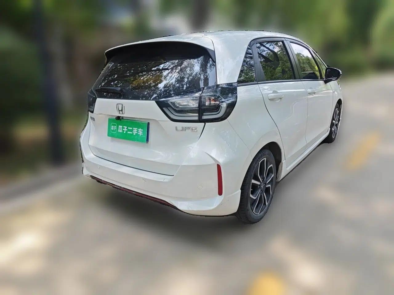 Honda LIFE 2021 1.5L CVT SPORT Heartbeat Edition — миниатюра 6