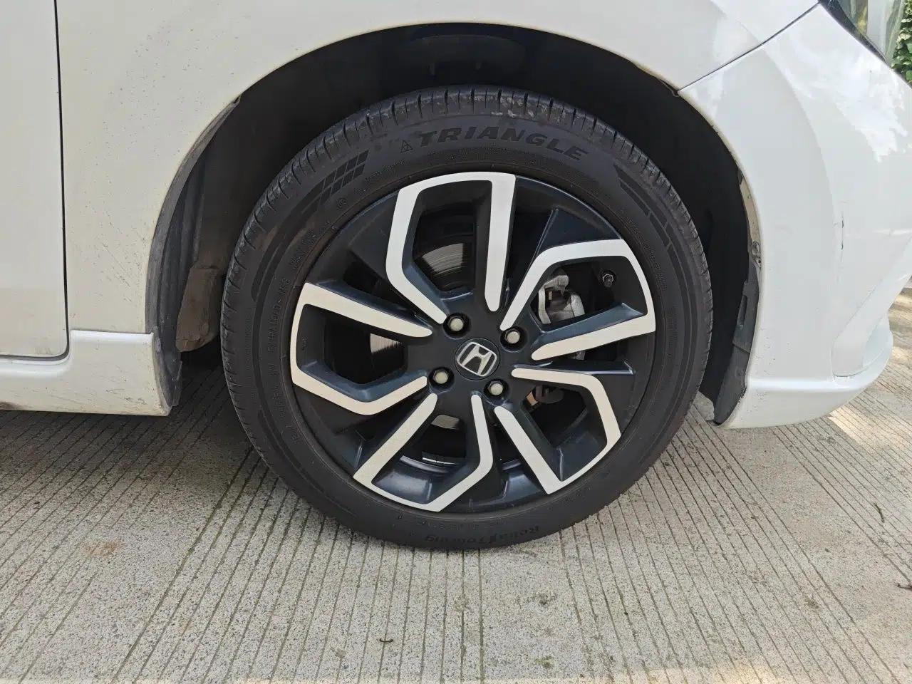 Honda LIFE 2021 1.5L CVT SPORT Heartbeat Edition — миниатюра 8