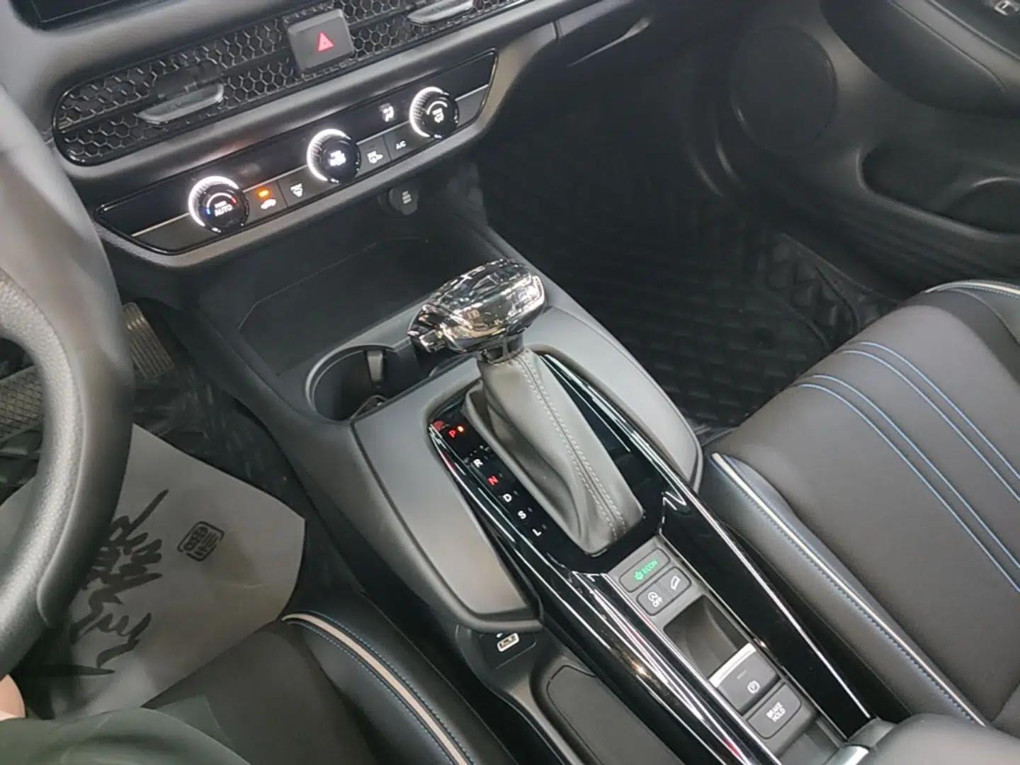 Honda HR-V 2023 240TURBO Jingrui Edition — миниатюра 16