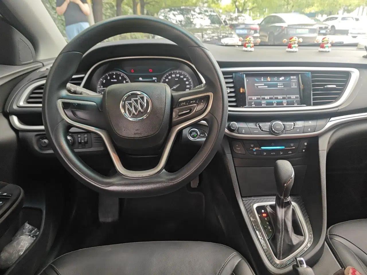 Buick GT 2015 15N Automatic Deluxe Edition — миниатюра 10