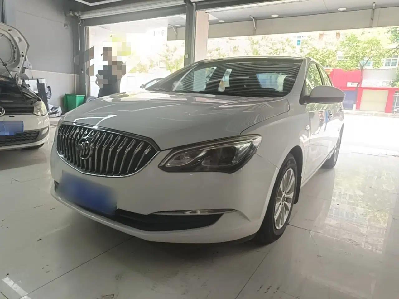 Buick GT 2016 15N Automatic Entry-Level Trim — миниатюра 1