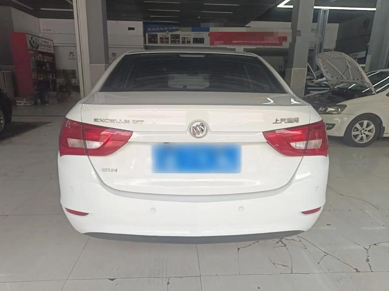 Buick GT 2016 15N Automatic Entry-Level Trim — миниатюра 5