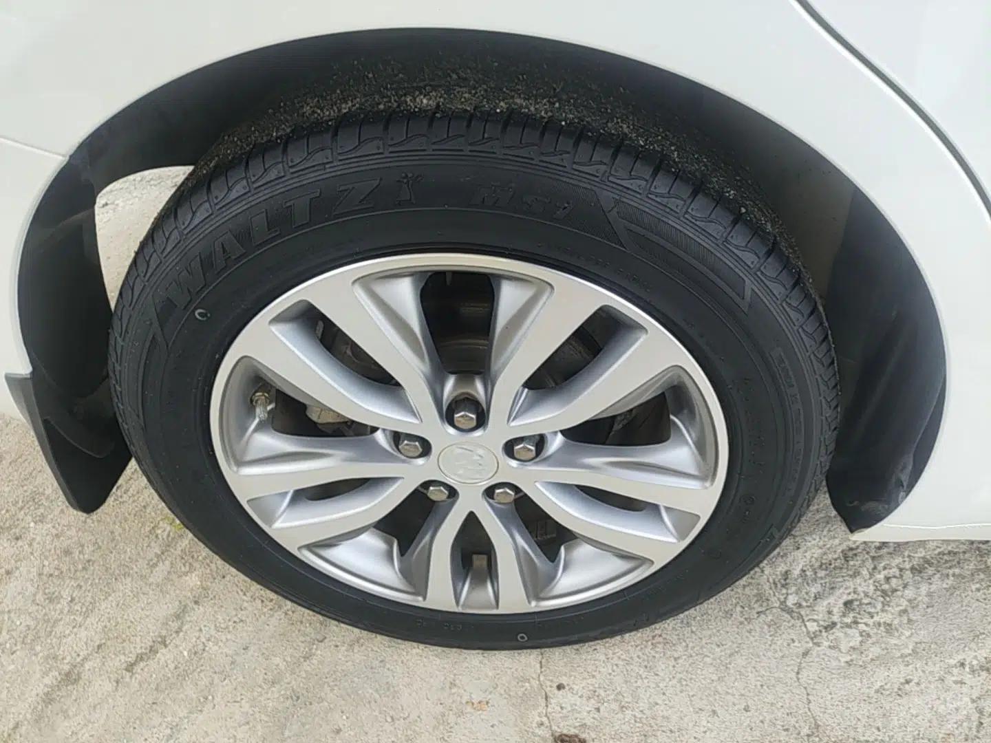 Buick GT 2021 1.3T Automatic Mild Hybrid Elite Version — миниатюра 11