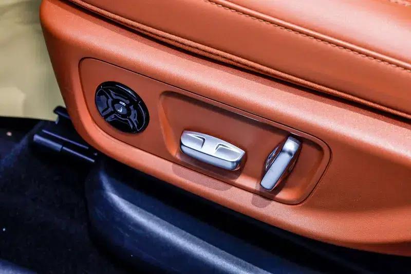 Li Auto L6 2024 Max Edition — миниатюра 15