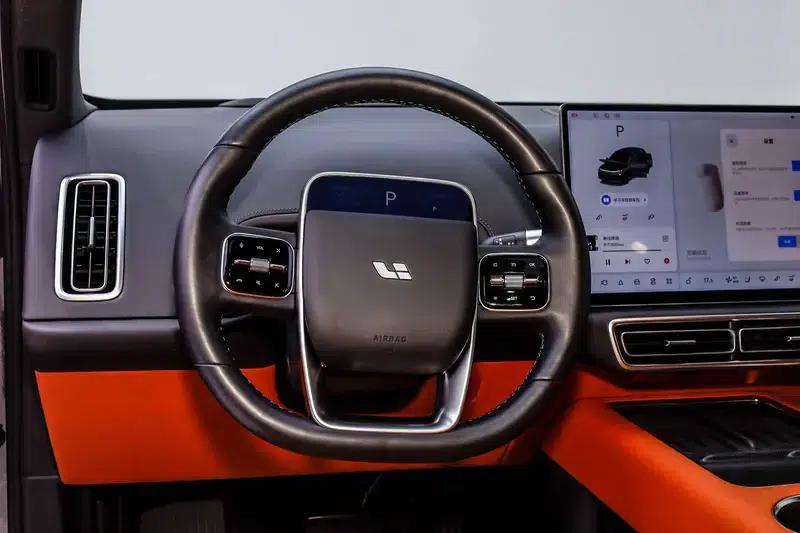 Li Auto L6 2024 Max Edition — миниатюра 22