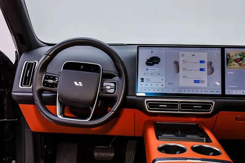 Li Auto L6 2024 Max Edition — миниатюра 26