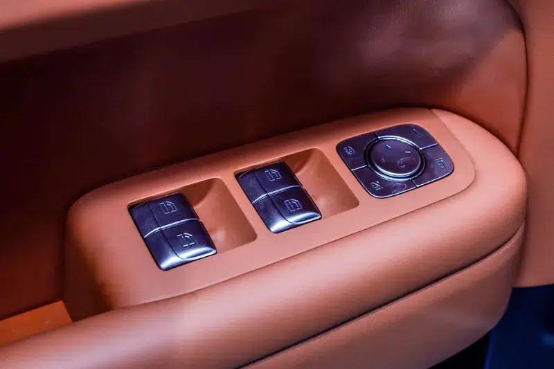 Li Auto L6 2024 Max Edition — миниатюра 34
