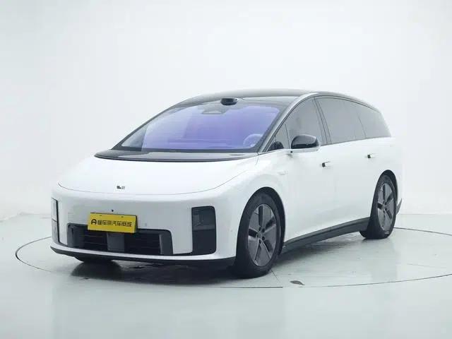 Li Auto i8 2025 Standard Edition