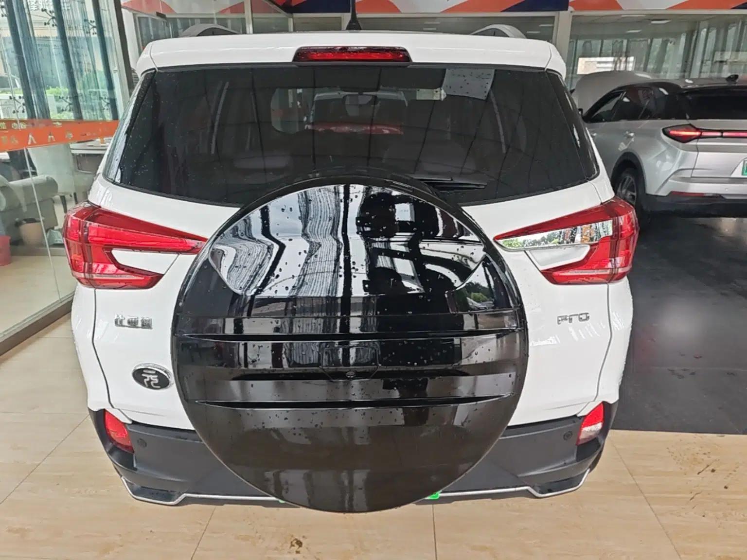 BYD Yuan Pro 2021 401 km Luxury Version — миниатюра 5
