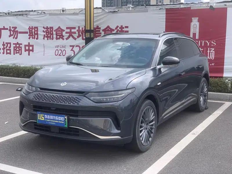 Leapmotor C11 2023 Range Extended Electric 300 Smart Edition — миниатюра 1