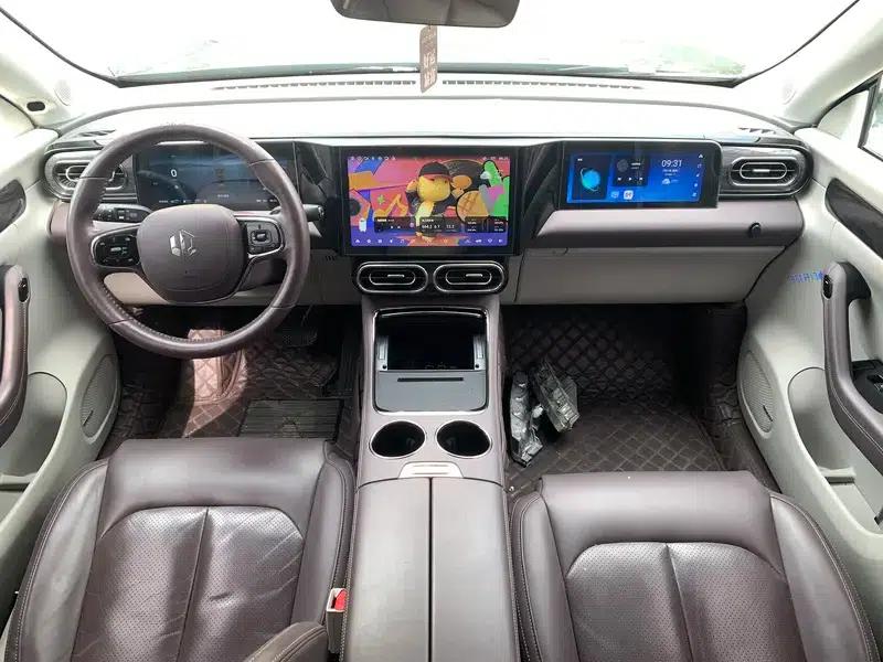 Leapmotor C11 2023 Range Extended Electric 300 Smart Edition — миниатюра 7