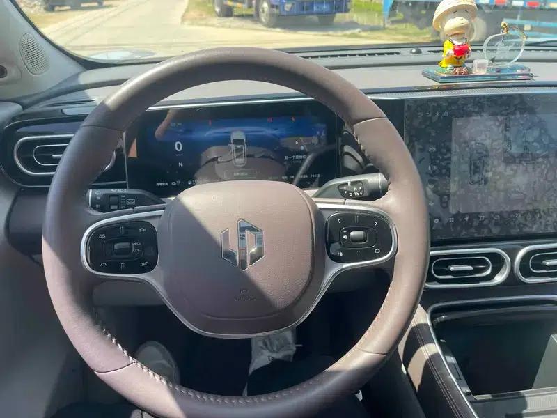 Leapmotor C11 2023 Range Extender 180 Comfort Edition — миниатюра 13