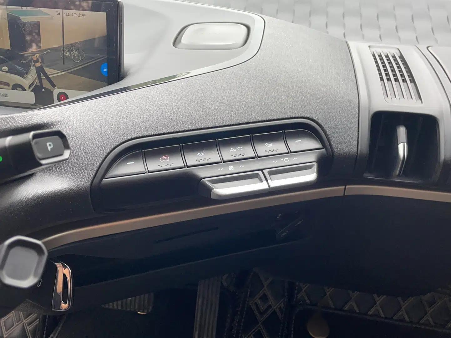 Baojun KiWi EV 2022 Designer Lite Edition Lithium Iron Phosphate — миниатюра 30