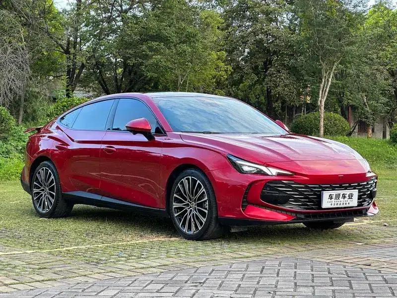 MG7 2023 1.5T DCT Elegant Edition — миниатюра 3