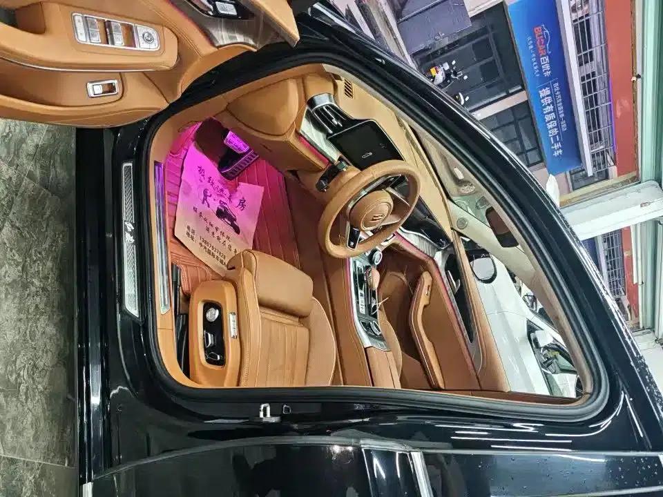 Hongqi H9 2022 2.0T Intelligent Flagship Edition — миниатюра 2