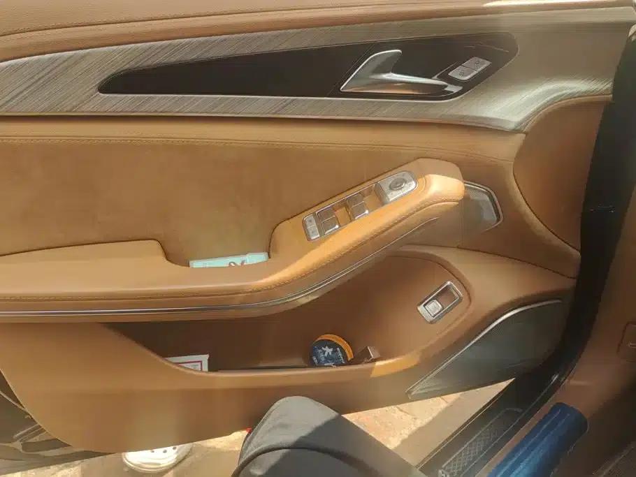Hongqi H9 2022 2.0T Intelligent Flagship Edition — миниатюра 7