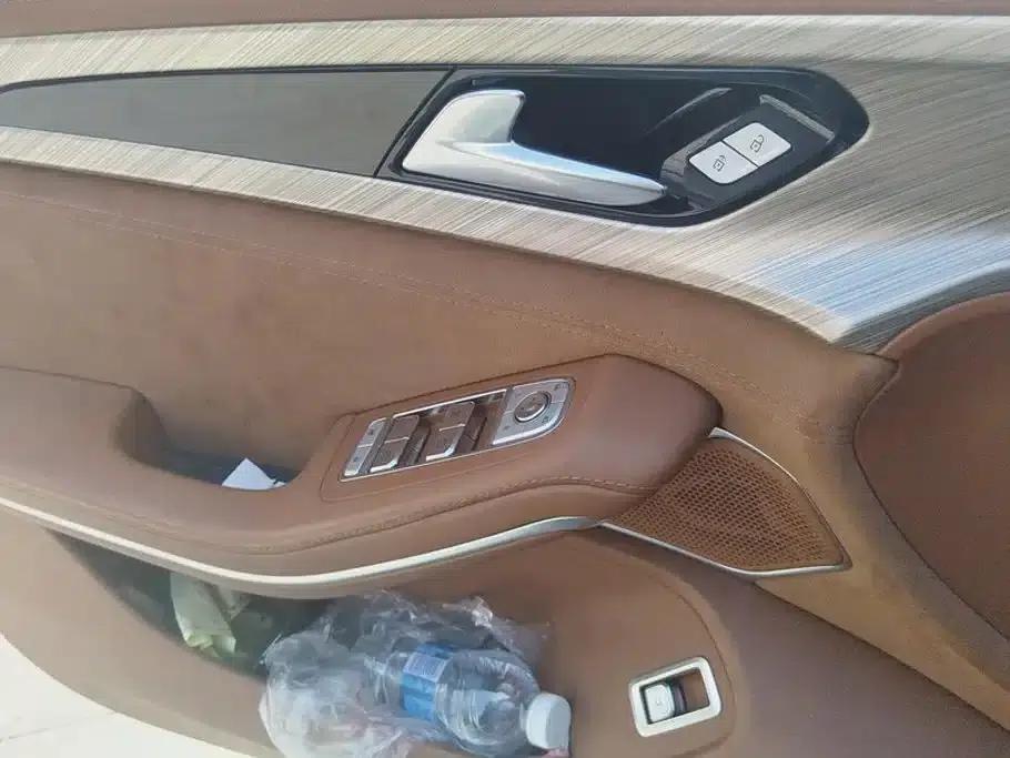 Hongqi H9 2020 2.0T Intelligent Flagship Edition — миниатюра 7