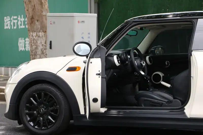 2016 MINI 1.5T COOPER — миниатюра 8