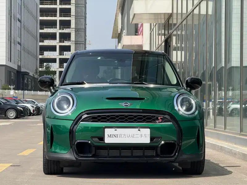 2022 MINI 2.0T COOPER S Classic 5-Door Version — миниатюра 2