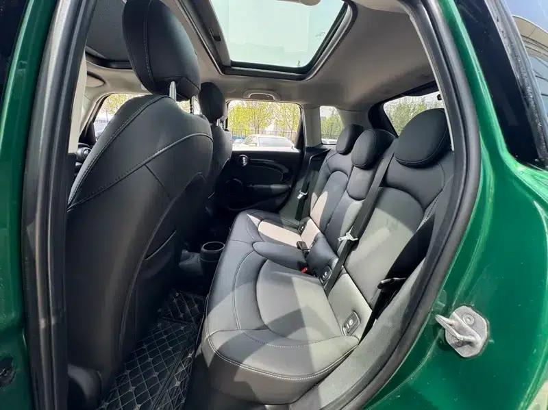 2022 MINI 2.0T COOPER S Classic 5-Door Version — миниатюра 17