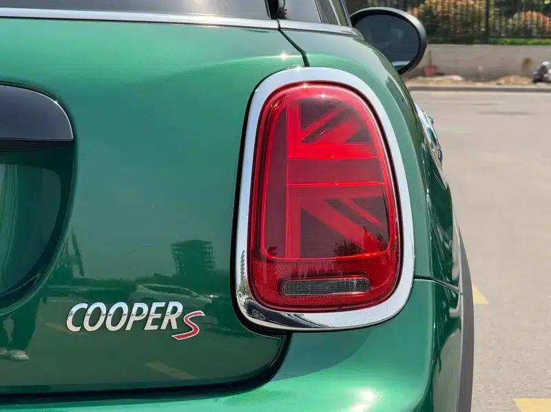 2022 MINI 2.0T COOPER S Classic 5-Door Version — миниатюра 7